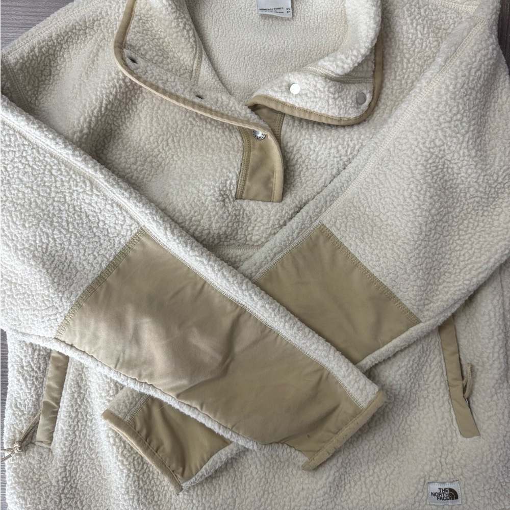 The North Face Women's Cream and Tan Teddy Jacket